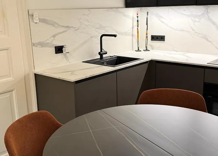 Exklusive Im Herzen Muenchens Апартаменты Мюнхен