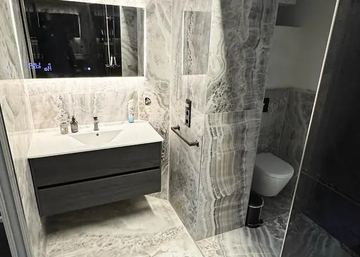 Exklusive Im Herzen Muenchens München