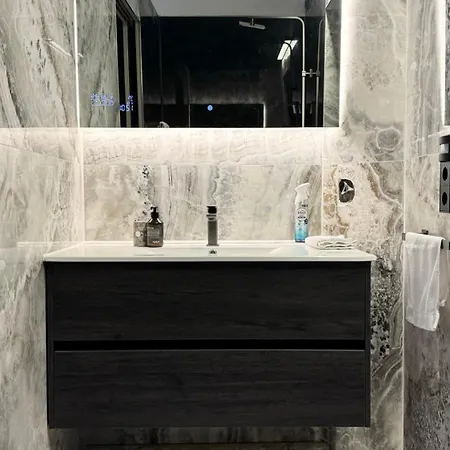 Apartment Exklusive Im Herzen Muenchens Munich